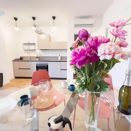 Economo B1 Tirabora Short Rent Apartmán Terst